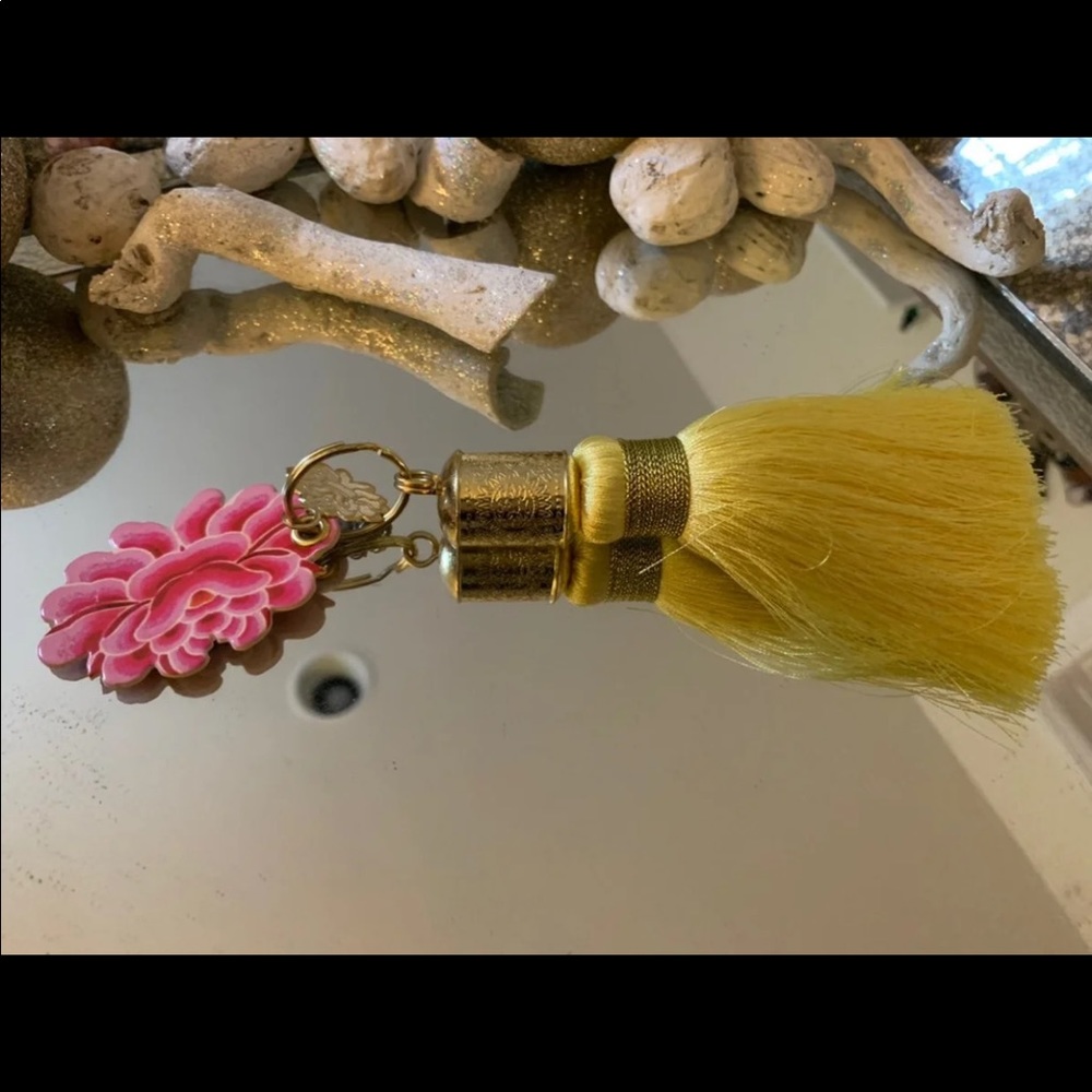 Tassel keychain